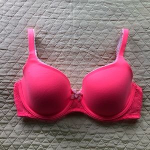 Victoria's Secret - Body by Victoria Demi Bra